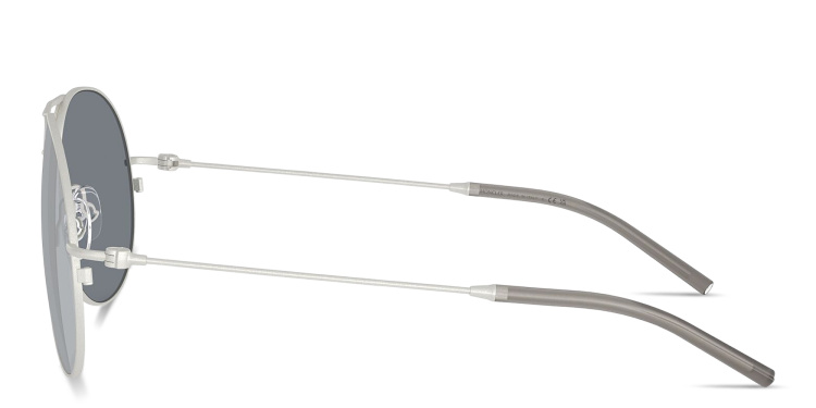 تسوق نظارات شمسية فلايز طراز بايلوت للجنسين مونكلير بلون فضي أونلاين.