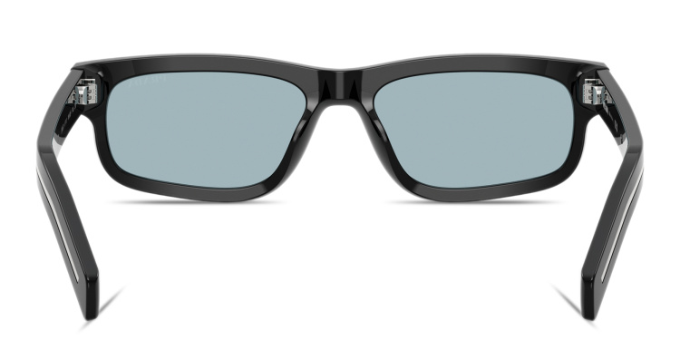 تسوق نظارات شمسية مستطيلة بالشعار المنقوش برادا بلون أسود أونلاين.