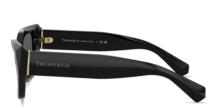 تسوق نظارات شمسية موديرن جلامور طراز كات آي تيفاني أند كو بلون أسود أونلاين.