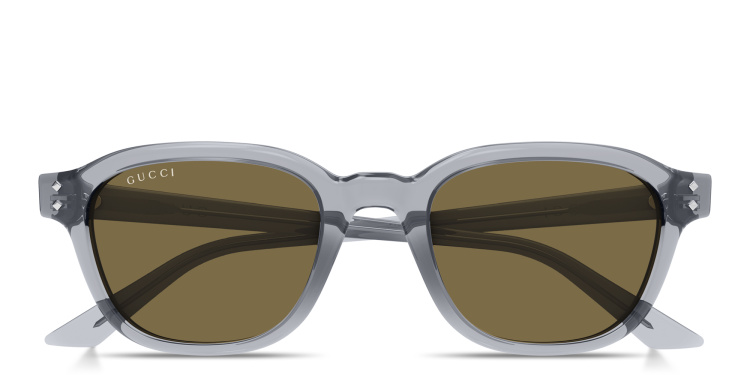 Shop GUCCI Gucci Rivets Square Sunglasses in Grey online.