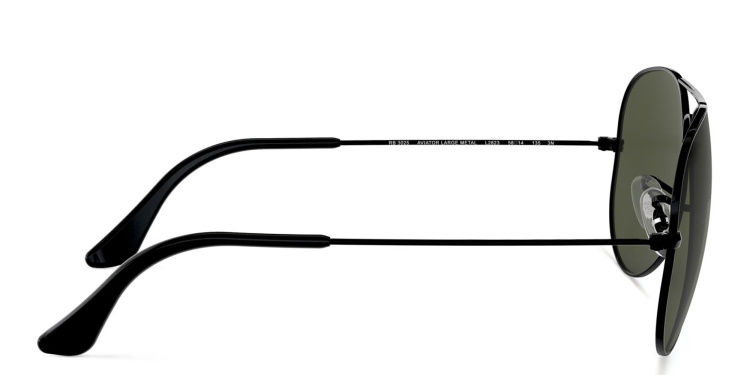 Shop Ray-Ban Pilot Classic Sunglasses in Black online.