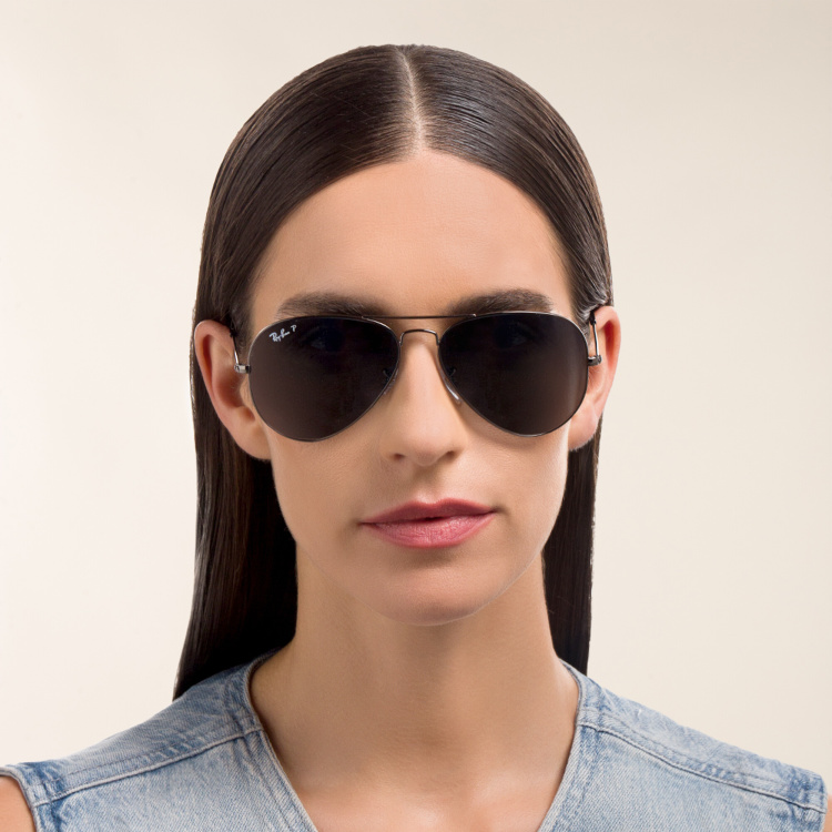 Shop Ray-Ban Unisex Pilot Sunglasses in Gunmetal online.