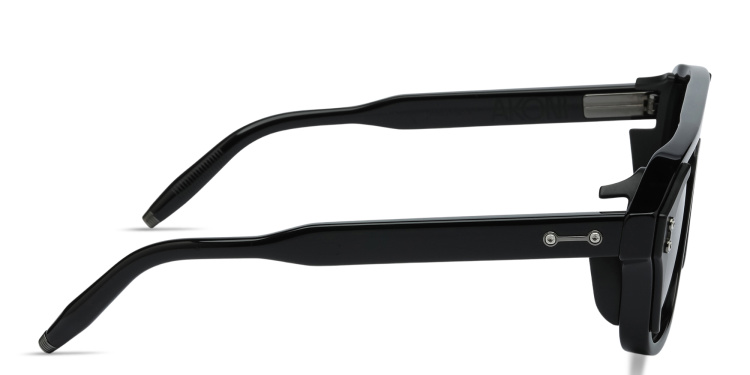 Shop AKONI Phoenix Unisex Aviator Sunglasses in Black online.