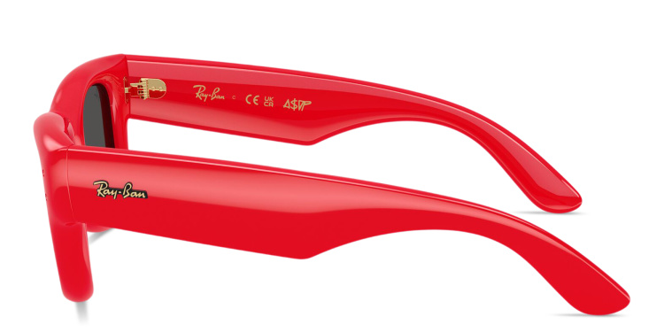 تسوق نظارات شمسية وايفارير بافير بإطار مربّع للجنسين راي بان بلون أحمر أونلاين.