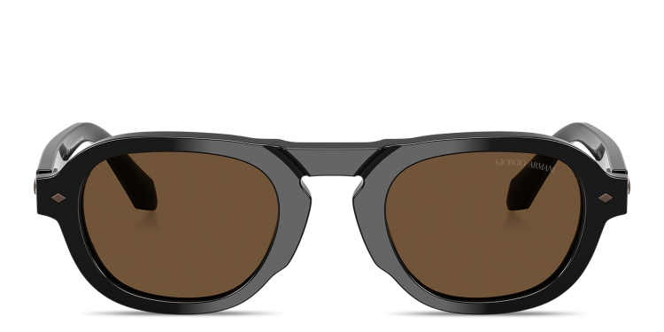 تسوق نظارات شمسية طراز بيلو بتوقيع العلامة جورجو أرماني بلون أسود أونلاين.