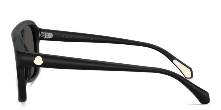 Shop Moncler Vantos Unisex Pillow Sunglasses in Black online.