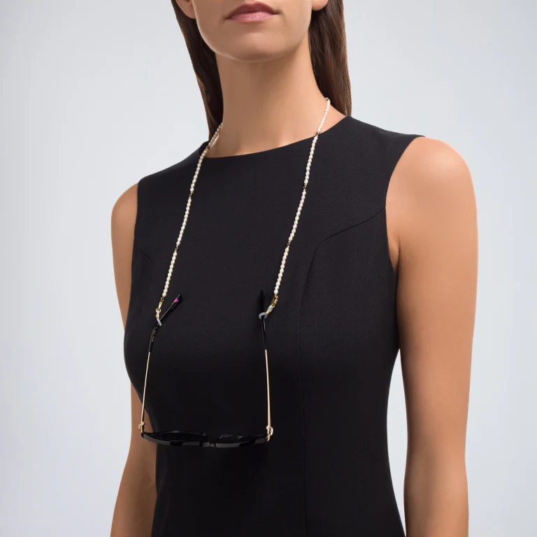 Shop Uoptic Pearl Glasses Chain in Beige online.