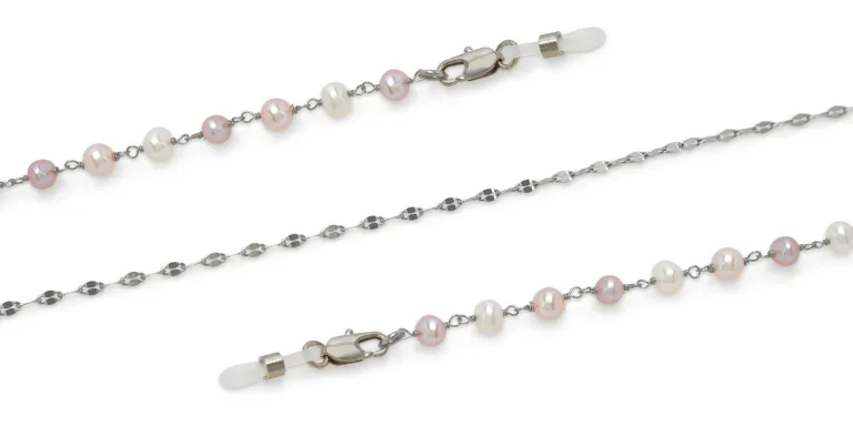 Shop Uoptic Pearl Glasses Chain in Rose online.