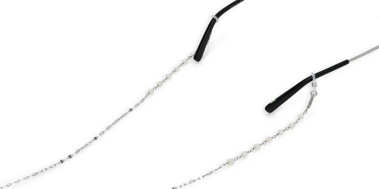 Shop Uoptic Pearl Glasses Chain in White online.