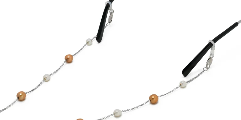 Shop Uoptic Pearl Glasses Chain in Brown online.