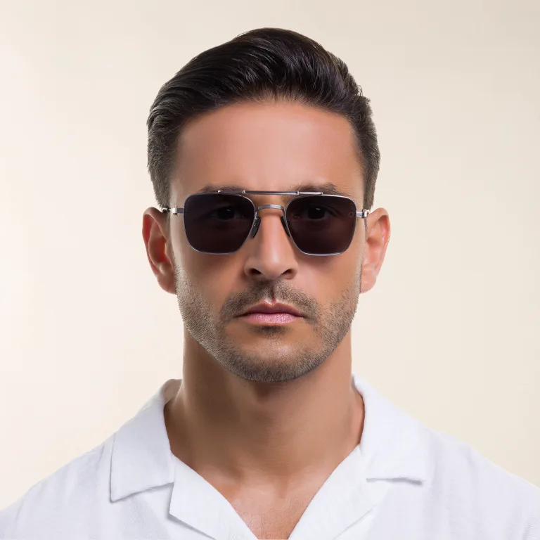 Shop AKONI Europa Unisex Square Sunglasses in Silver online.