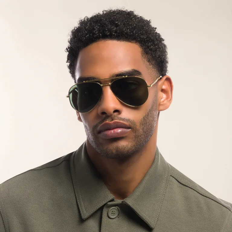تسوق نظارات شمسية بيلوت واسعة للجنسين راي بان بلون ذهبي أونلاين.