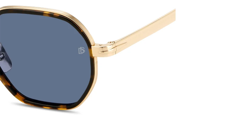Shop DAVID BECKHAM Irregular Sunglasses in Gold online.