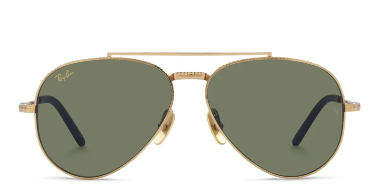 Shop Ray-Ban Unisex Aviator Sunglasses in Gold online.