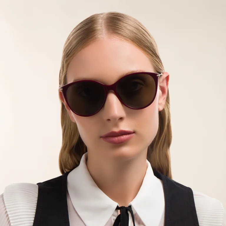 Shop GUCCI Cat-Eye Sunglasses in Red online.