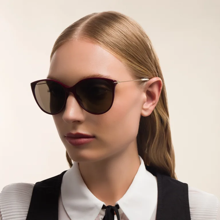 Shop GUCCI Cat-Eye Sunglasses in Red online.