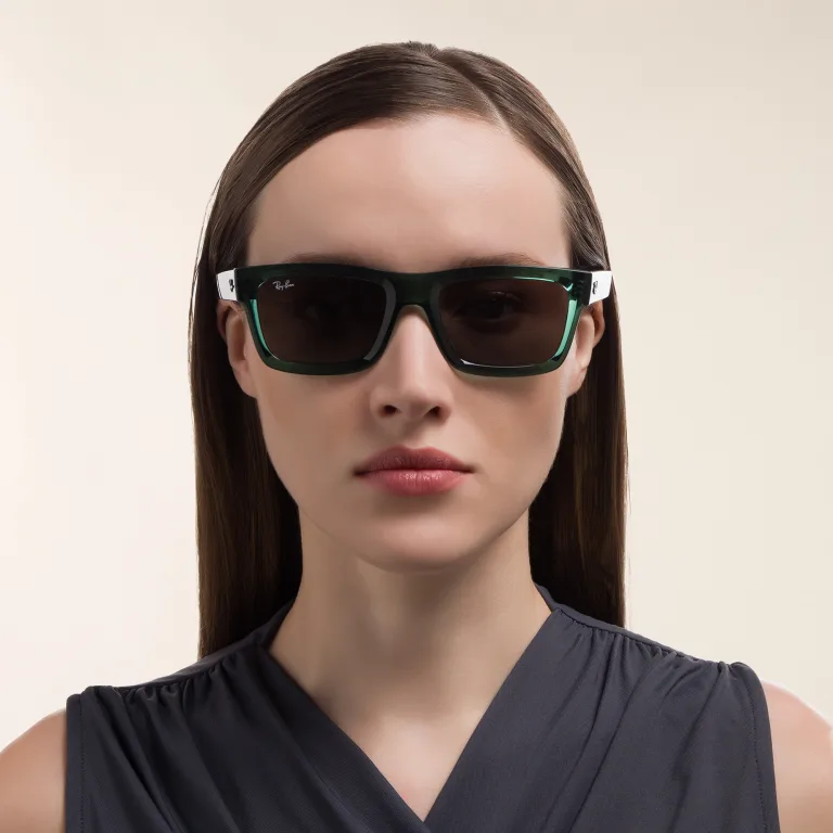 Shop Ray-Ban Warren Unisex Rectangle Sunglasses in Green online.