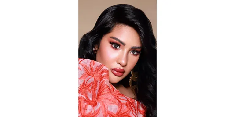 Shop Amara 1-Day Color Contact Lenses - Gray in Grey online.
