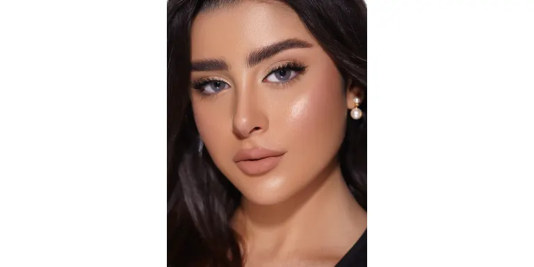 Shop AFLE 1-Day Color Contact Lenses - Argent in Grey online.