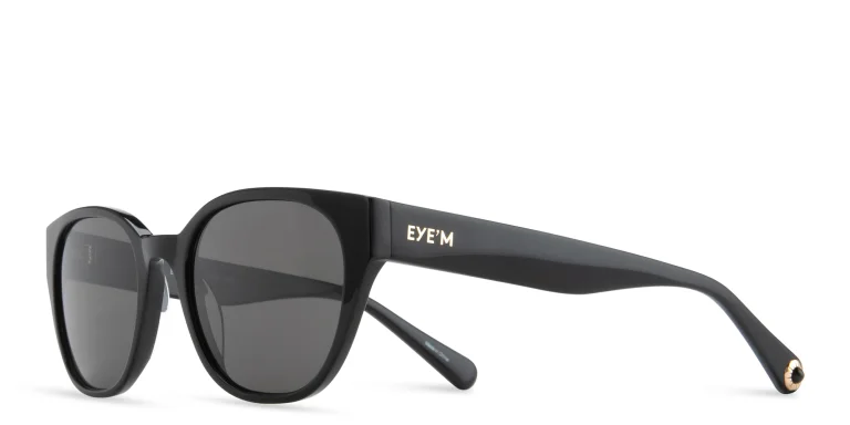 Shop EYE'M Square Sunglasses in Black online.