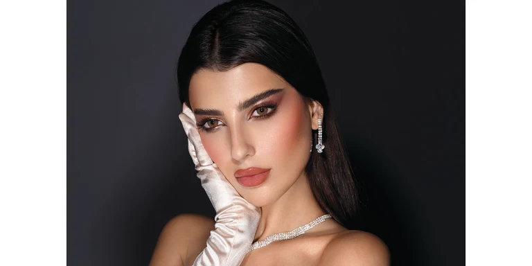Shop DAHAB 1-Day Color Contact Lenses - Argan in Brown online.
