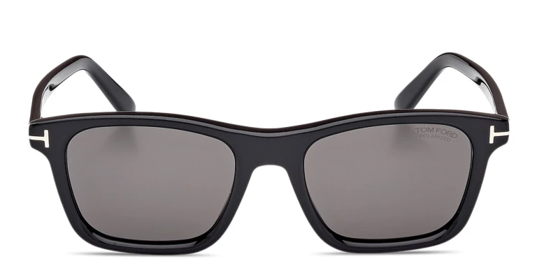 Shop TOM FORD Barron Square Sunglasses in Black online.