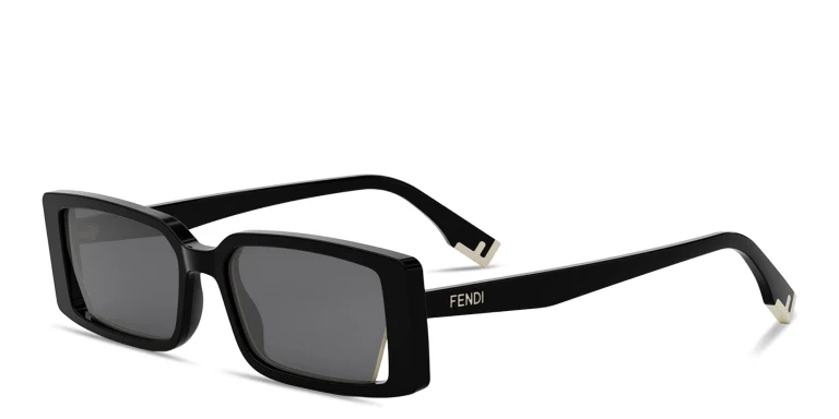 Shop FENDI Fendi Way Rectangle Sunglasses in Black online.