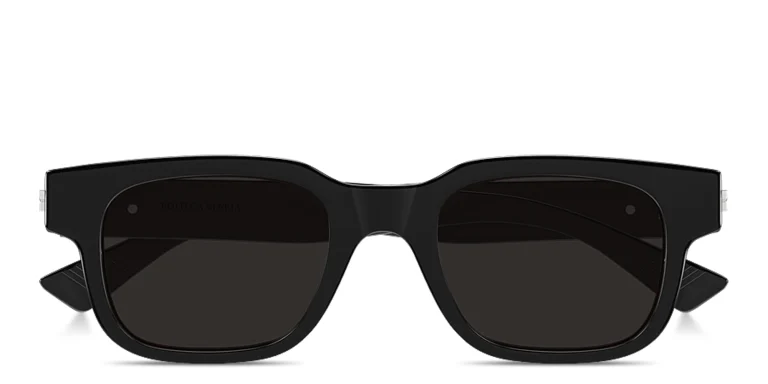 Shop BOTTEGA VENETA Classic Square Sunglasses in Black online.