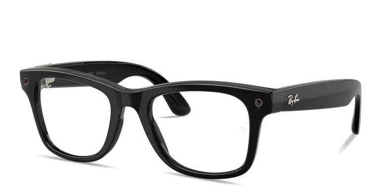 Shop Ray-Ban Meta Wayfarer Transitions® Unisex Square Sunglasses with Blue Light Filter in Black online.
