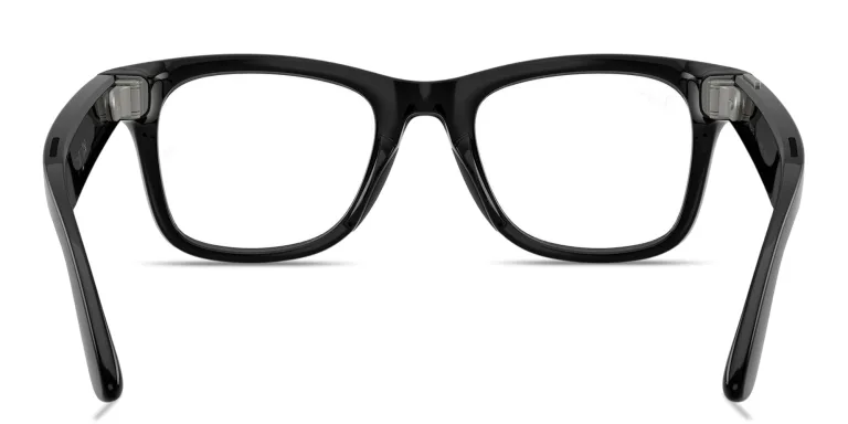 Shop Ray-Ban Meta Wayfarer Transitions® Unisex Square Sunglasses with Blue Light Filter in Black online.