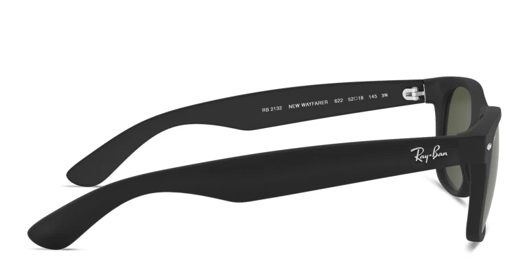 Shop Ray-Ban Unisex Square Sunglasses in Black online.