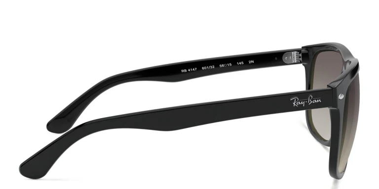 Shop Ray-Ban Boyfriend Square Sunglasses in Black online.